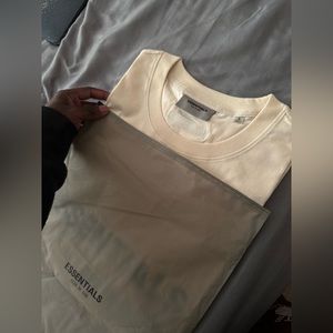Essentials 'Cream' T-Shirt